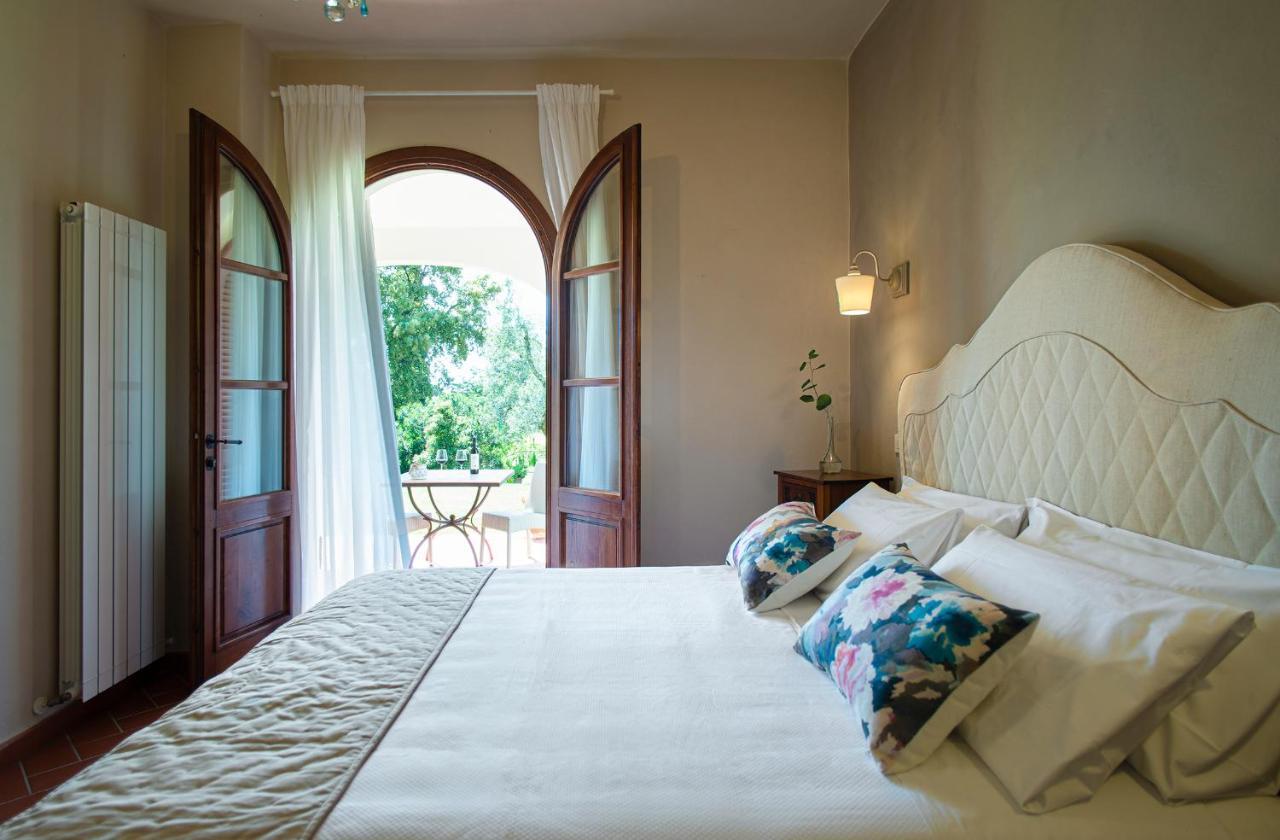 Agriturismo Tra Gli Ulivi, Chiappini Winery Болгери Екстериор снимка