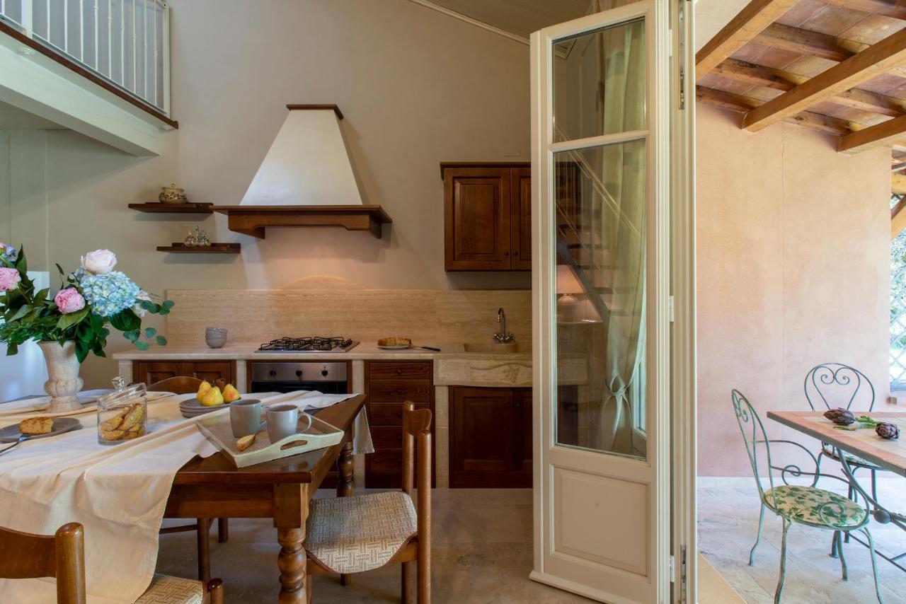 Agriturismo Tra Gli Ulivi, Chiappini Winery Болгери Екстериор снимка