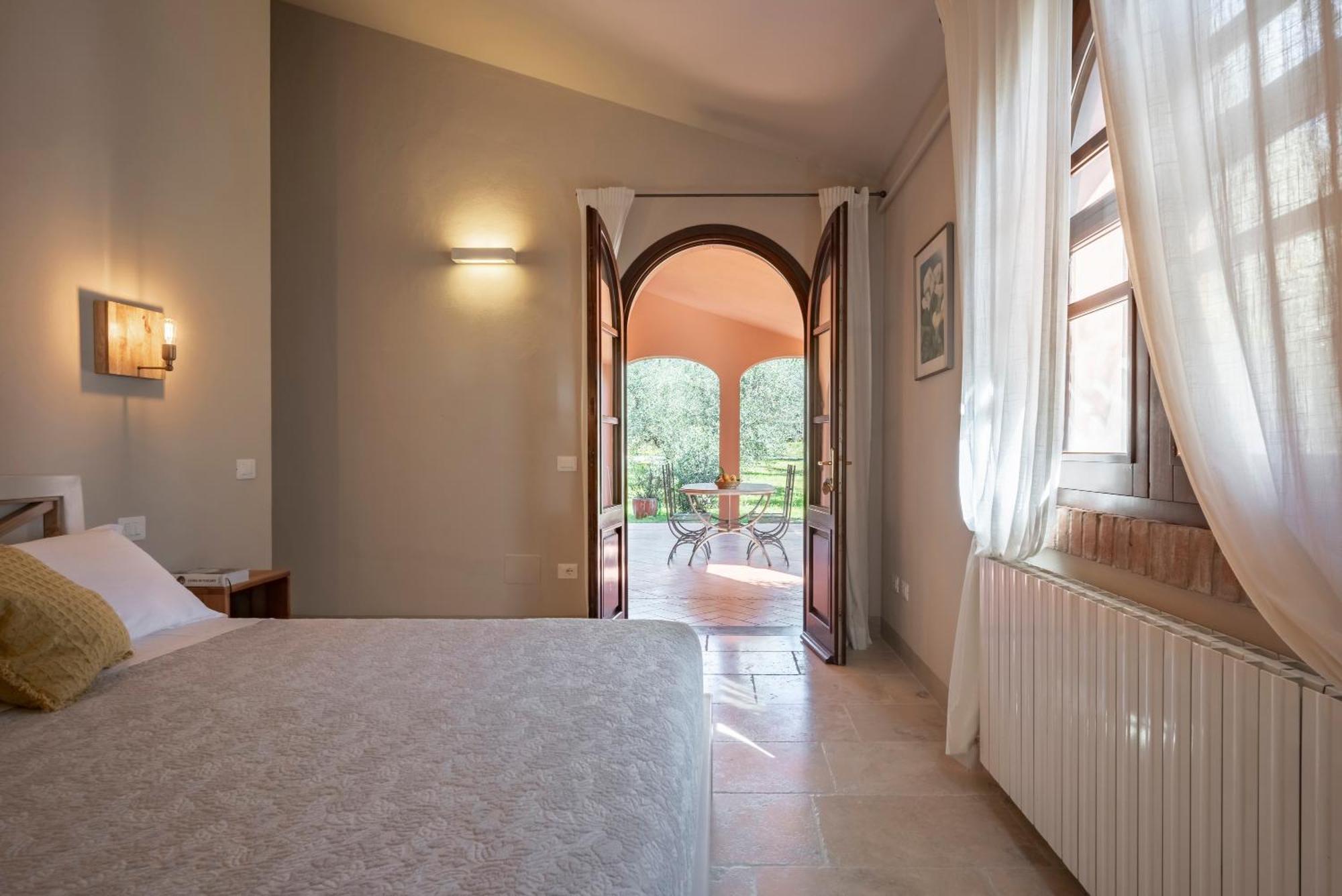 Agriturismo Tra Gli Ulivi, Chiappini Winery Болгери Стая снимка