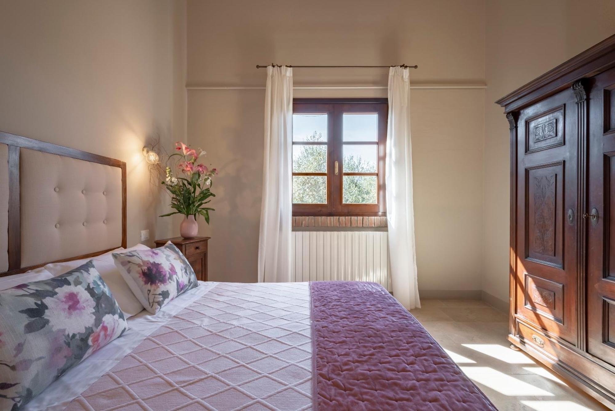 Agriturismo Tra Gli Ulivi, Chiappini Winery Болгери Стая снимка